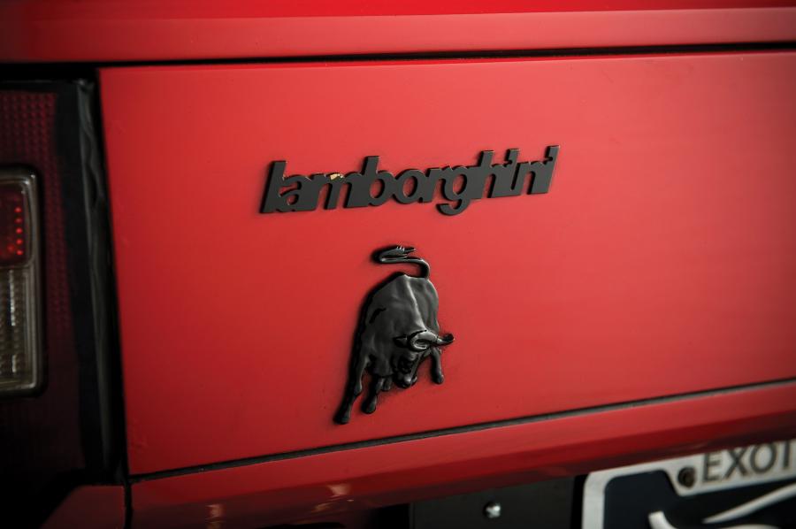  Lamborghini Countach 5000 Quattrovalvole Downdraft 1987 года  (фото 4 из 12)